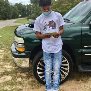 Meet your Posher, Raylon